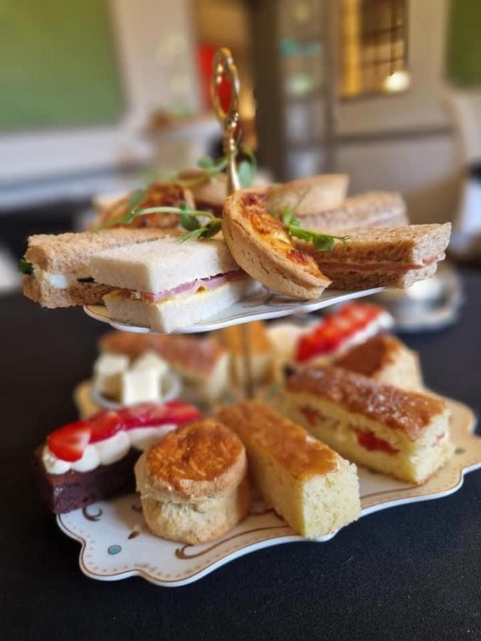 The Kings Arms Inn Montacute Ngoại thất bức ảnh