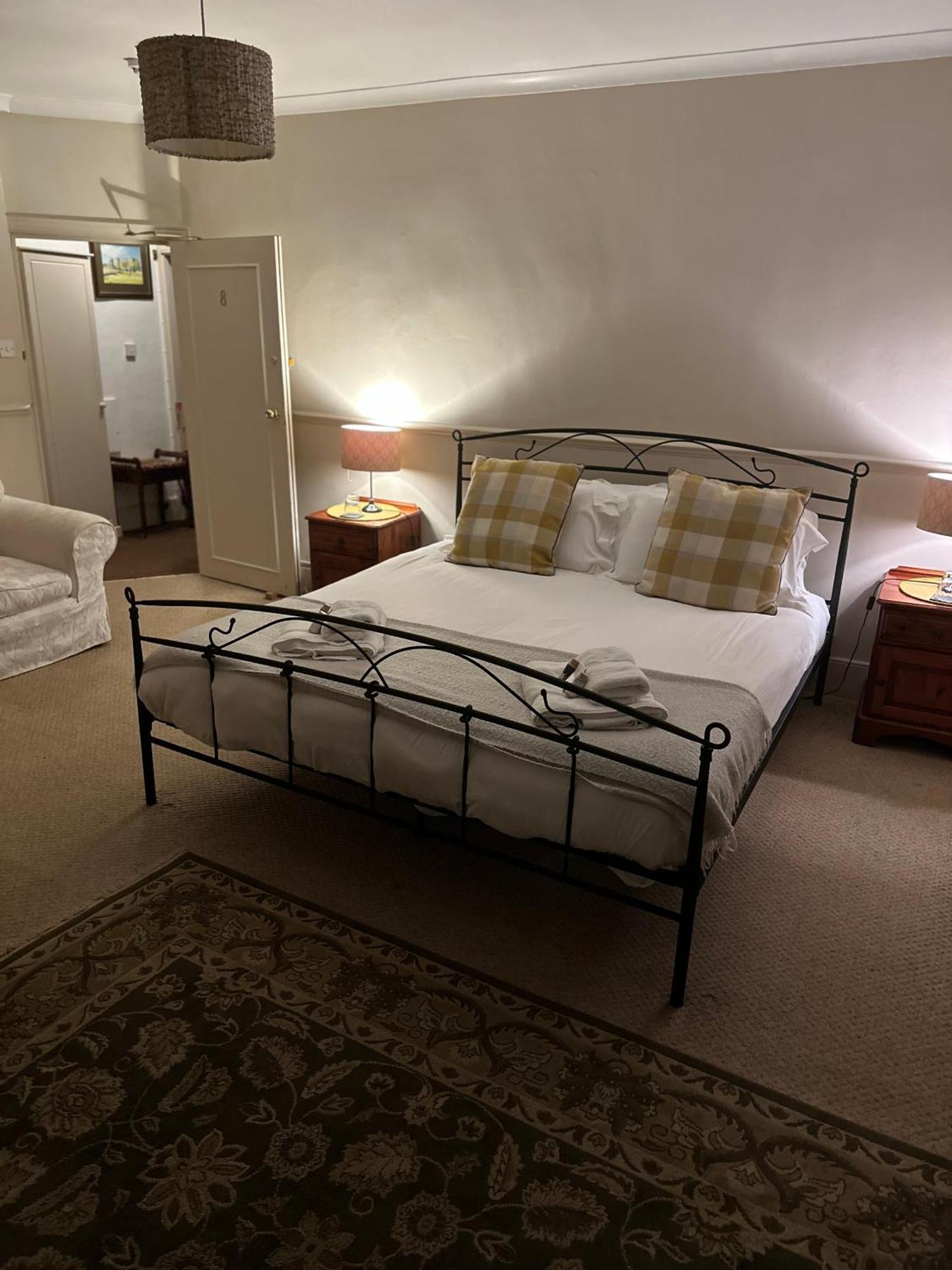 The Kings Arms Inn Montacute Phòng bức ảnh